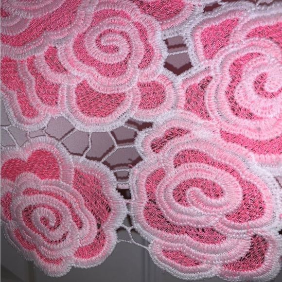 Lilly Pulitzer Beth Pink & White Two Tone Floral Lace Overlay Dress, Size 0 - Picture 6 of 8